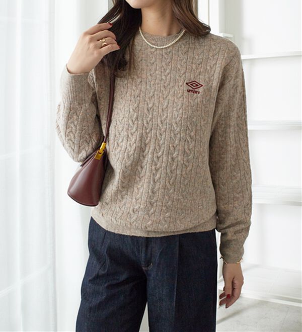 alotta（アロッタ）の「【ＵＭＢＲＯ】ミニケーブルニットトップス（ニット・セーター）」｜詳細画像