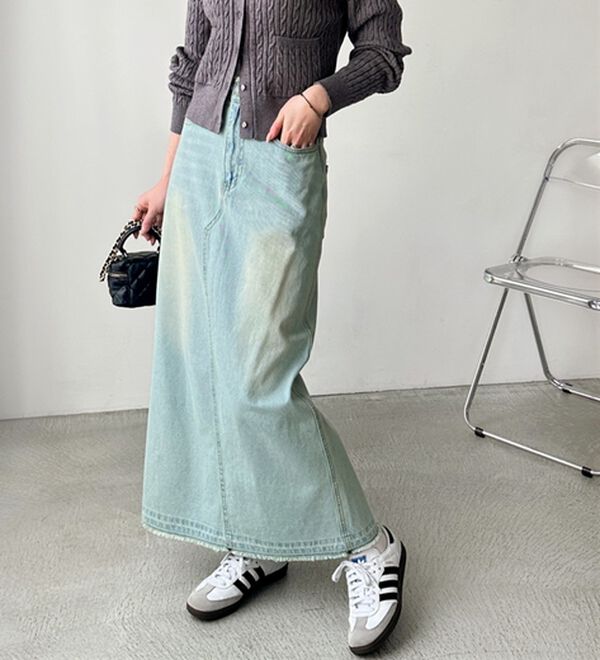 GeeRA（ジーラ）の「バックスリットデニムロングスカート（ロングスカート）」｜詳細画像