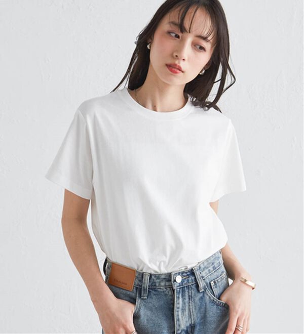 RANAN（ラナン）の「【5つの機能付】ひんやり着回し抜群ベーシックＴシャツ＜選べる着丈＞（Tシャツ）」｜ホワイト(レギュラー丈)