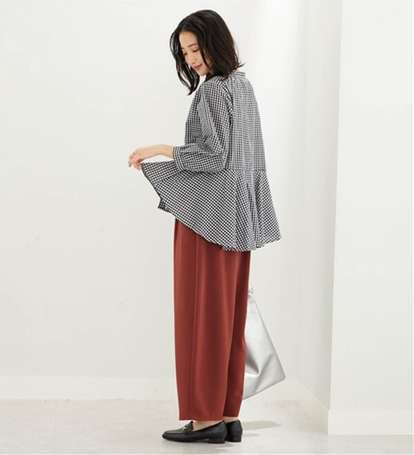 BELLUNA（ベルーナ）の「フランス綾ペプラムデザインチュニック（チュニック）」｜詳細画像