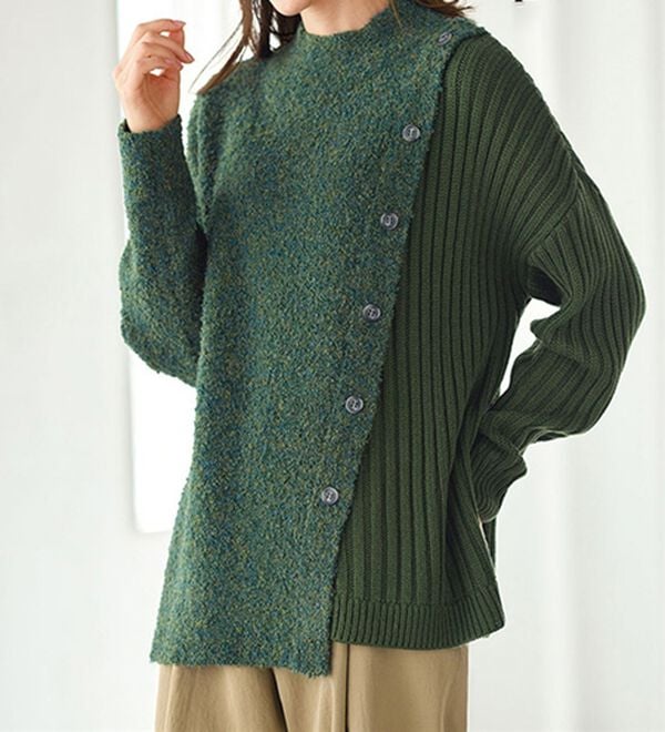 BELLUNA（ベルーナ）の「細見えボタンデザインニット（ニット・セーター）」｜詳細画像