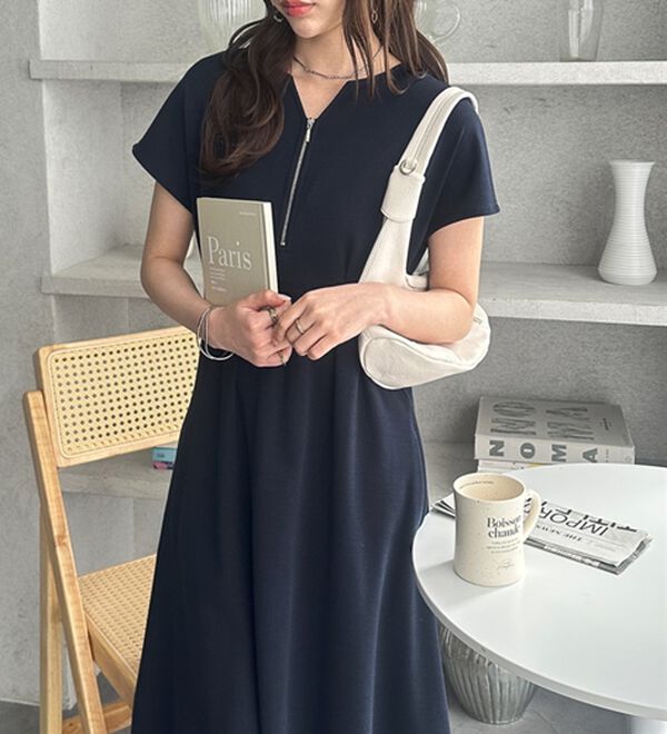 GeeRA（ジーラ）の「前後2WAYハーフジップフレンチ袖ワンピース（カットソーワンピース）」｜詳細画像