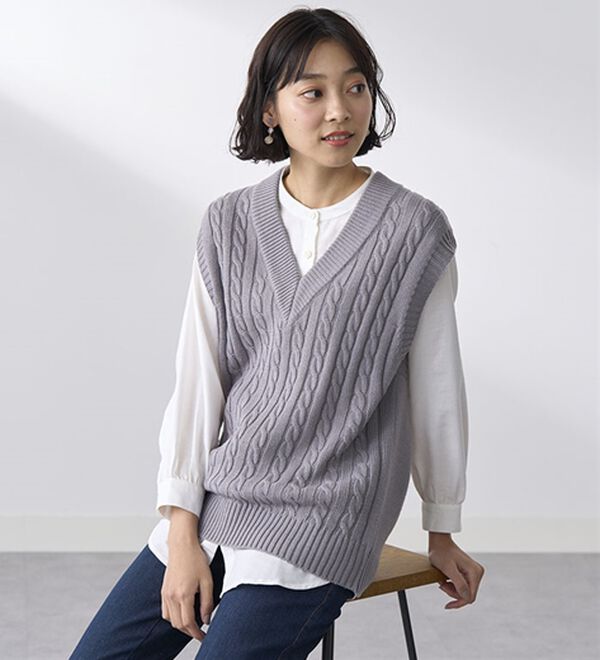 BELLUNA（ベルーナ）の「ニットベストアンサンブル（ベスト）」｜詳細画像