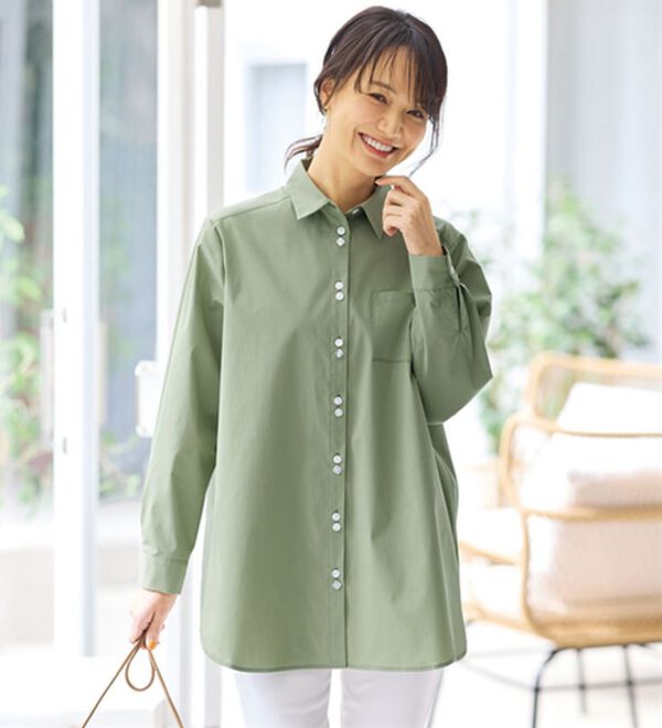 BELLUNA（ベルーナ）の「アイロンいらずの形態安定シャツ（シャツ）」｜カーキ