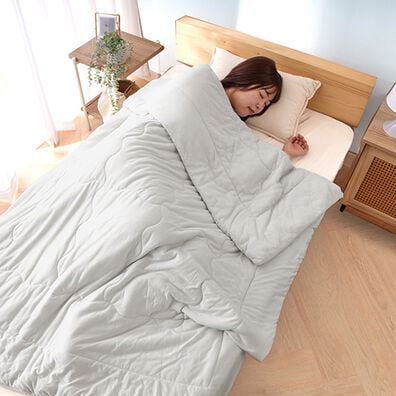 iellio（イエリオ）の「リバーシブル涼感とろける肌掛布団＜タオル地・綿１００％・わた入り・洗える・接触冷感・ブランケット・肌掛け布団・夏用掛布団＞（掛布団）」