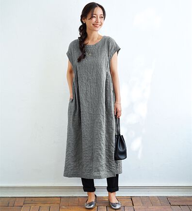 BELLUNA（ベルーナ）の「＜＆ｃｏｃｏｃｈｉ＞シャーリング素材チェック柄ゆったりワンピース（シャツワンピース）」