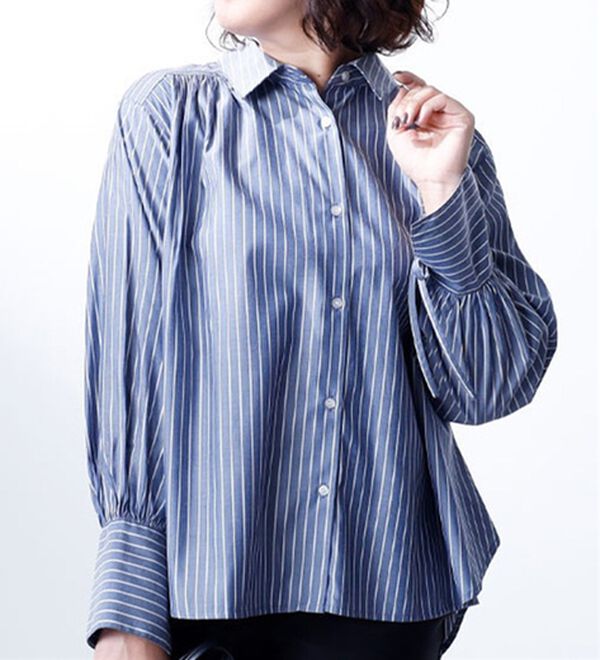 BELLUNA（ベルーナ）の「袖リボンデザインシャツチュニック（チュニック）」｜ブルー