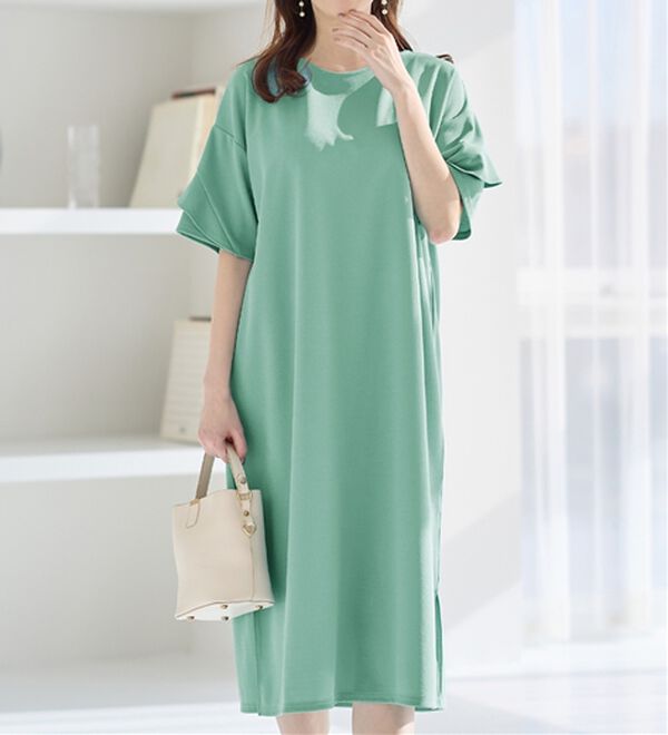 alotta（アロッタ）の「【４つの機能付】ひんやりフリル袖Ｔシャツワンピース（シャツワンピース）」｜ブルーグリーン