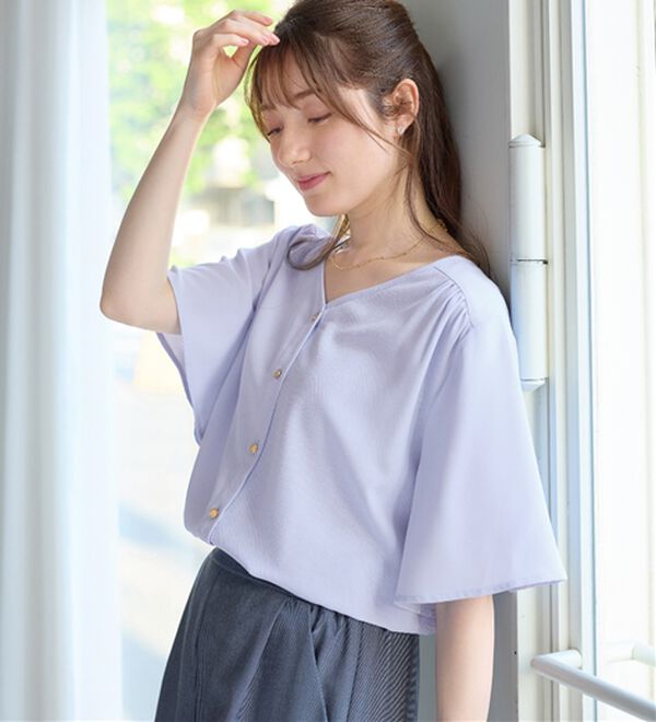 alotta（アロッタ）の「【接触冷感】ひんやり前後２ＷＡＹフレアー袖ブラウス（ブラウス）」｜詳細画像