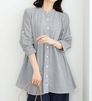 BELLUNA（ベルーナ）の「フランス綾ドレープ使いシャツチュニック（チュニック）」｜ネイビーストライプ