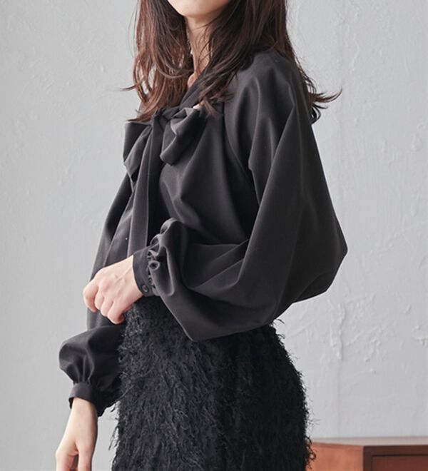 RANAN（ラナン）の「ボリュームボウタイブラウス（ブラウス）」｜詳細画像