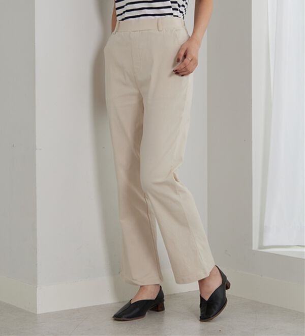 BELLUNA（ベルーナ）の「綿タッチハイパー美脚フレアーパンツ（フルレングスパンツ）」｜詳細画像