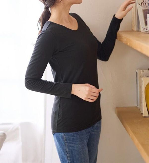 LAVIENNE（ラヴィエンヌ）の「【選べる襟！】綿１００％吸湿発熱あったかインナー（肌着・インナーウェア）」｜詳細画像