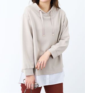 BELLUNA（ベルーナ）の「ワイドネックデザインシャツ切替チュニック（チュニック）」｜トープ／白