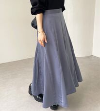 GeeRA（ジーラ）の「マチ付フレアーロングスカート（ロングスカート）」