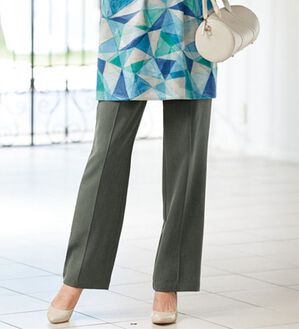 BELLUNA（ベルーナ）の「日本製おでかけはっ水ストレッチフレアパンツ（ワイドパンツ・ガウチョ）」｜グレー