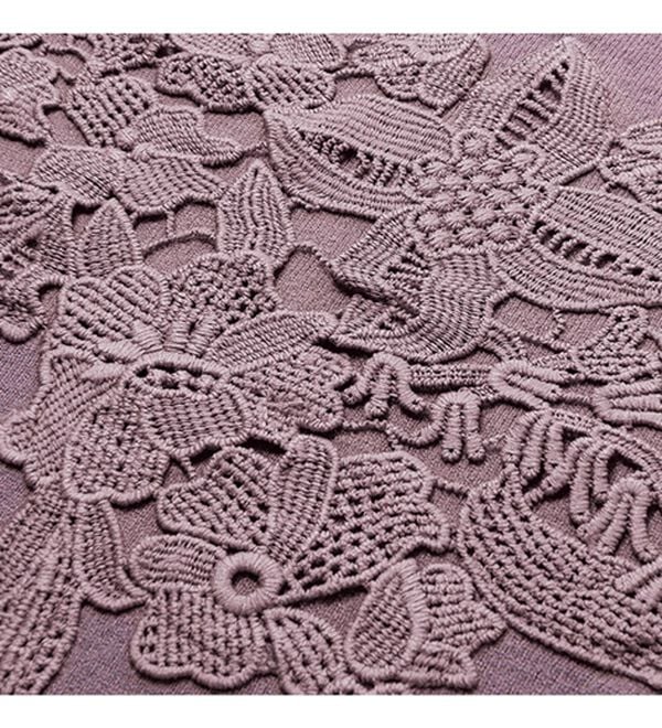 VINNO（ヴィノ）の「ケミカルレース使いニットトップス（ニット・セーター）」｜詳細画像