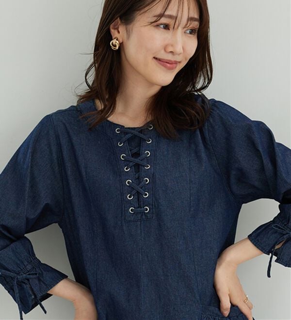 BELLUNA（ベルーナ）の「胸元レースアップデニムワンピース（その他ワンピース）」｜詳細画像