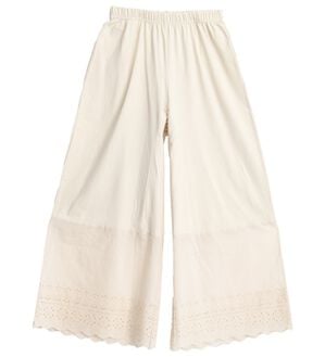 A HAPPY MARILYN（アハッピーマリリン）の「【３丈から選べる】脱！股ずれ宣言！裾レースぺチパンツ（肌着・インナーウェア）」｜サークル花柄／アイボリー