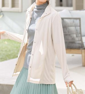 LAVIENNE（ラヴィエンヌ）の「サラッとひんやりＵＶカバーブルゾン（パーカー）」｜ライトベージュ