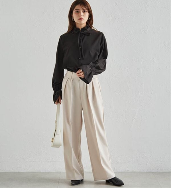 RANAN（ラナン）の「プチフリルリボン付きブラウス（ブラウス）」｜詳細画像