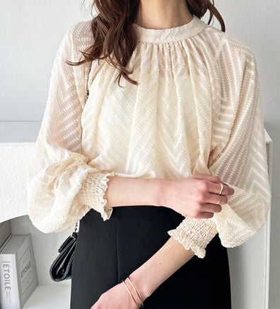 GeeRA（ジーラ）の「シアーシャギージャガードブラウス（ブラウス）」