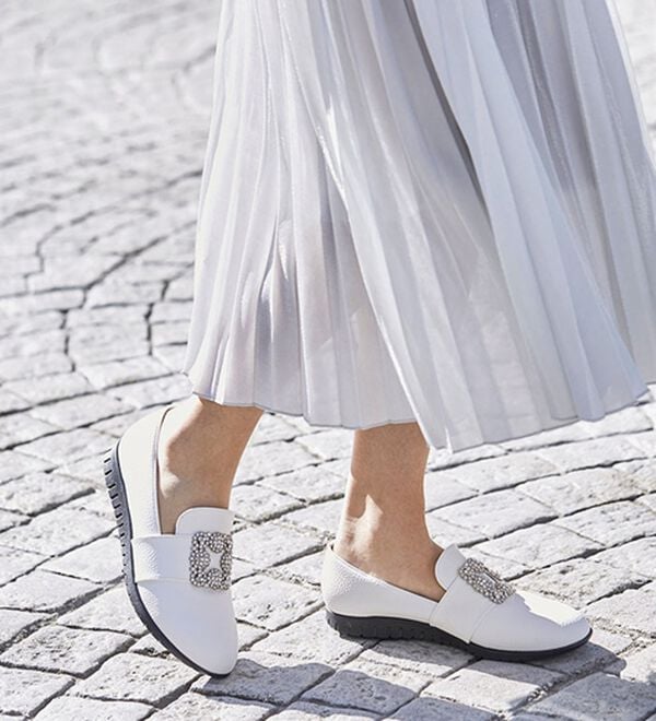 ルフラン（ルフラン）の「ビジューモチーフシューズ（フラットシューズ）」｜詳細画像