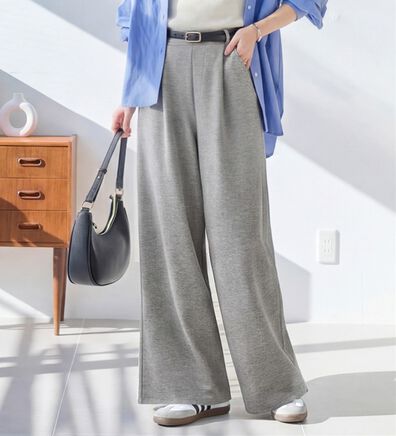 Viola e Viola（ヴィオラ エ ヴィオラ）の「ひんやり！なめらかダンボールワイドパンツ（ワイドパンツ・ガウチョ）」