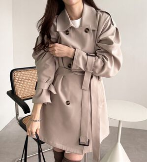 GeeRA（ジーラ）の「ミディ丈Ａライントレンチコート（ハーフコート）」｜アイボリーベージュ