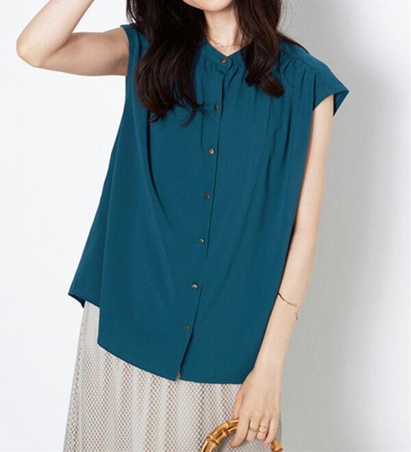 BELLUNA（ベルーナ）の「ギャザー使いフレンチスリーブブラウス（ブラウス）」｜詳細画像