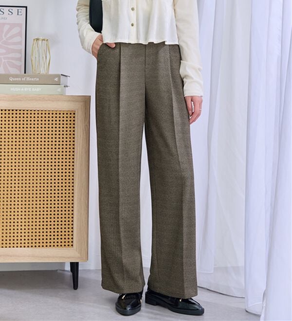 alotta（アロッタ）の「【選べる柄】楽ストレッチ！微起毛セミワイドパンツ（ワイドパンツ・ガウチョ）」｜ヘリンボン