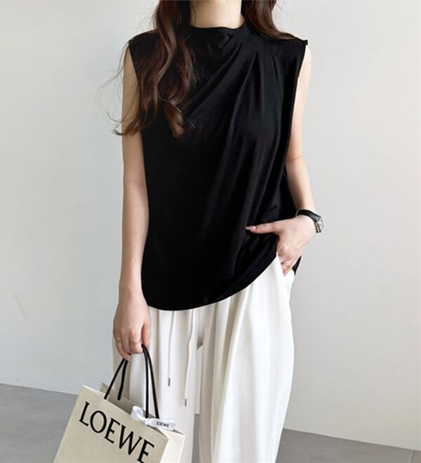 GeeRA（ジーラ）の「ドレープデザイントップス（カットソー）」｜詳細画像