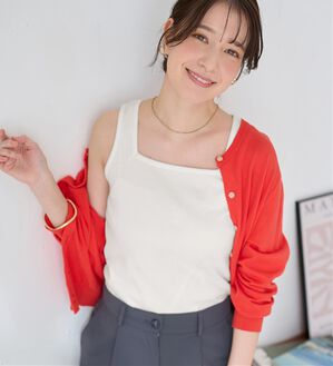 Viola e Viola（ヴィオラ エ ヴィオラ）の「保冷剤ポケット付スクエアタンクトップ（タンクトップ・キャミソール）」｜オフホワイト