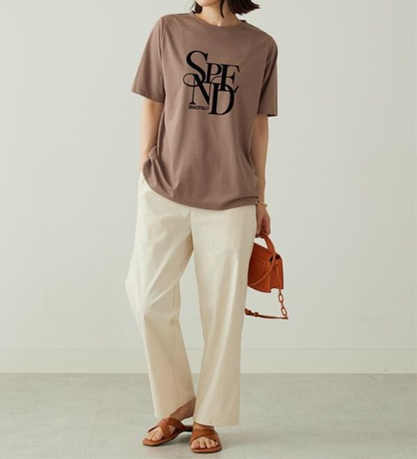 BELLUNA（ベルーナ）の「のびのびストレッチ美脚ストレートパンツ（ワイドパンツ・ガウチョ）」｜詳細画像