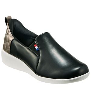 BELLUNA（ベルーナ）の「サッと履けるスリッポンシューズ（スニーカー）」｜黒