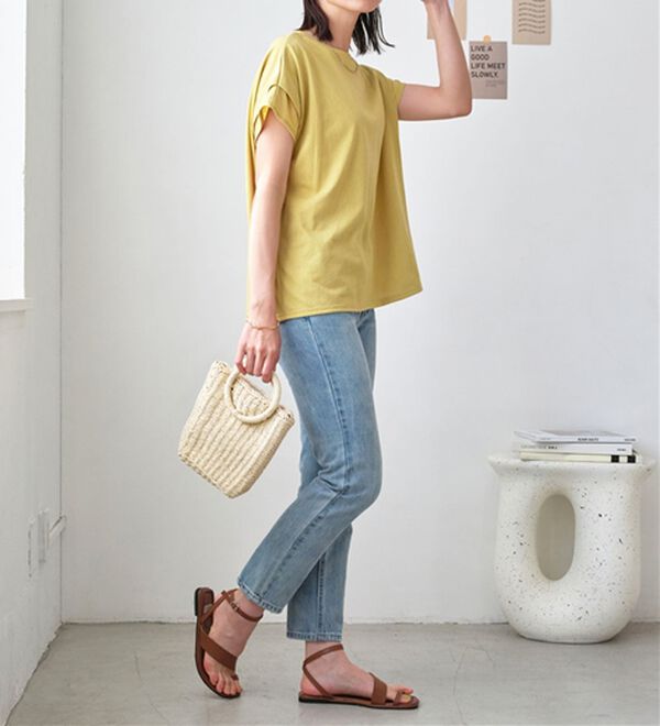 Viola e Viola（ヴィオラ エ ヴィオラ）の「脱普通！すっきり見え大人の上品Ｔシャツ（Tシャツ）」｜詳細画像