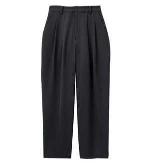 Viola e Viola（ヴィオラ エ ヴィオラ）の「６パターン選べる機能付スーツ＜洗える・防シワ・ストレッチ・抗菌防臭テープ・ＵＶカット＞（その他ワンピース）」｜ネイビー／パンツ