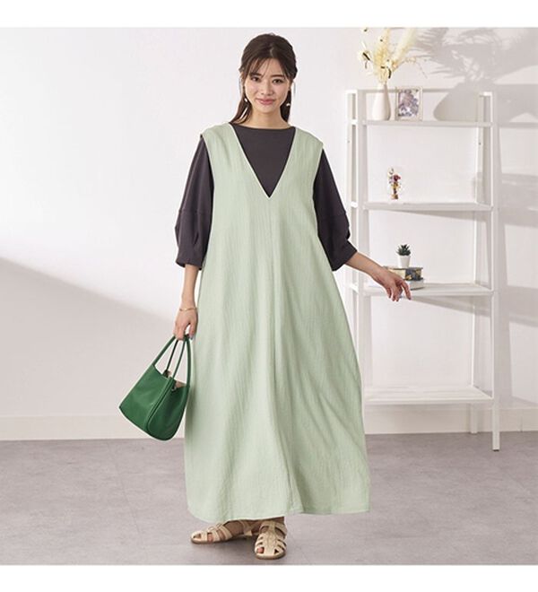 BELLUNA（ベルーナ）の「サラっと素材バックリボンワンピース（その他ワンピース）」｜詳細画像