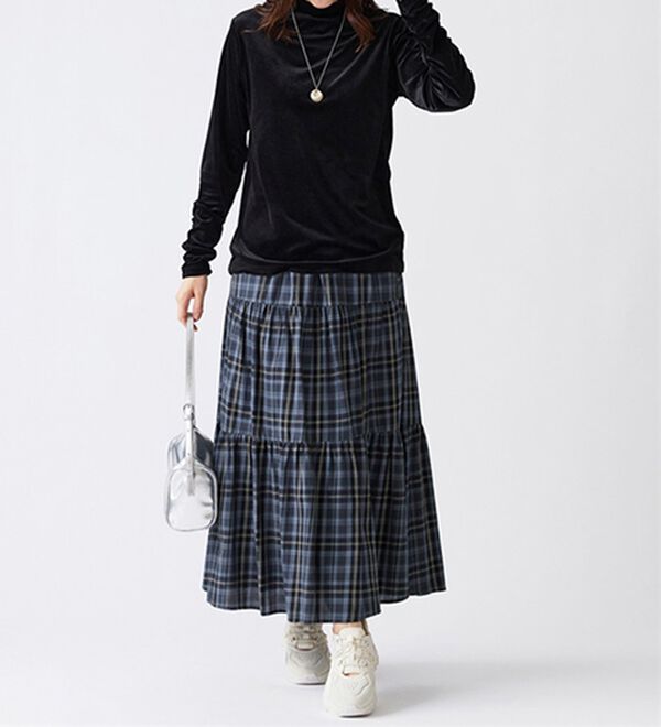 BELLUNA（ベルーナ）の「艶やかシアーベロア袖シャーリングプルオーバー（カットソー）」｜詳細画像