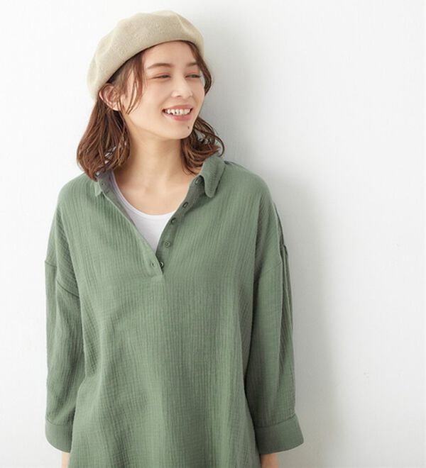 Viola e Viola（ヴィオラ エ ヴィオラ）の「綿１００％裾ボタン付ダブルガーゼブラウス（ブラウス）」｜グリーン