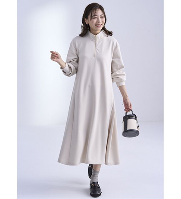 BELLUNA（ベルーナ）の「ポケット付ハーフジップフレアーワンピース（カットソーワンピース）」｜詳細画像