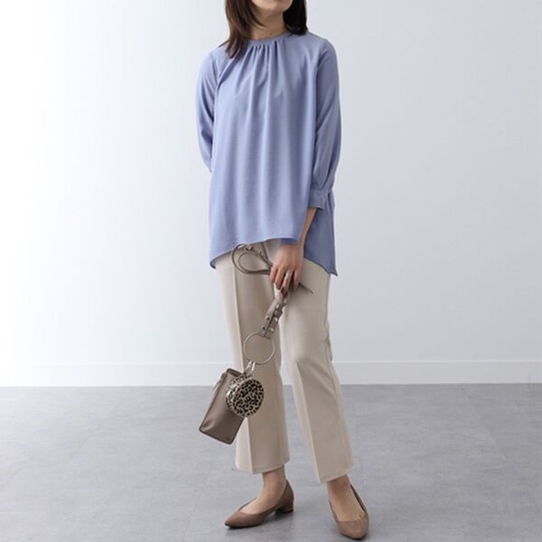 BELLUNA（ベルーナ）の「衿リブ使いブラウス（ブラウス）」｜詳細画像