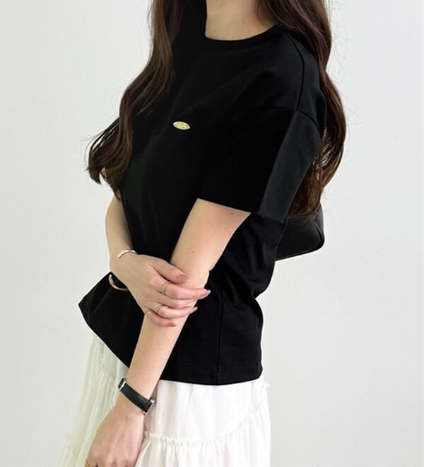 GeeRA（ジーラ）の「ロゴプレート付コンパクトＴシャツ（Tシャツ）」｜詳細画像