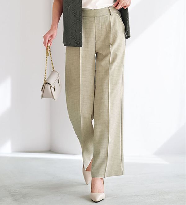 BELLUNA（ベルーナ）の「リネンタッチ美脚タックワイドパンツ（フルレングスパンツ）」｜グレージュ