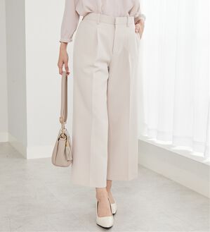 BELLUNA（ベルーナ）の「＜Ｃ／Ｓ＞センタータックワイドパンツ（ワイドパンツ・ガウチョ）」｜ベージュ