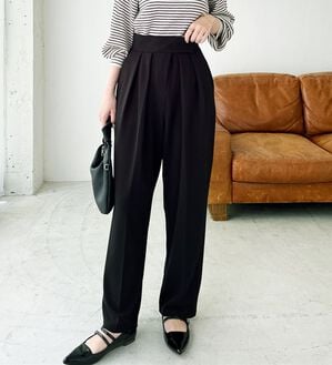 GeeRA（ジーラ）の「タックワイドバレルパンツ（フルレングスパンツ）」｜詳細画像