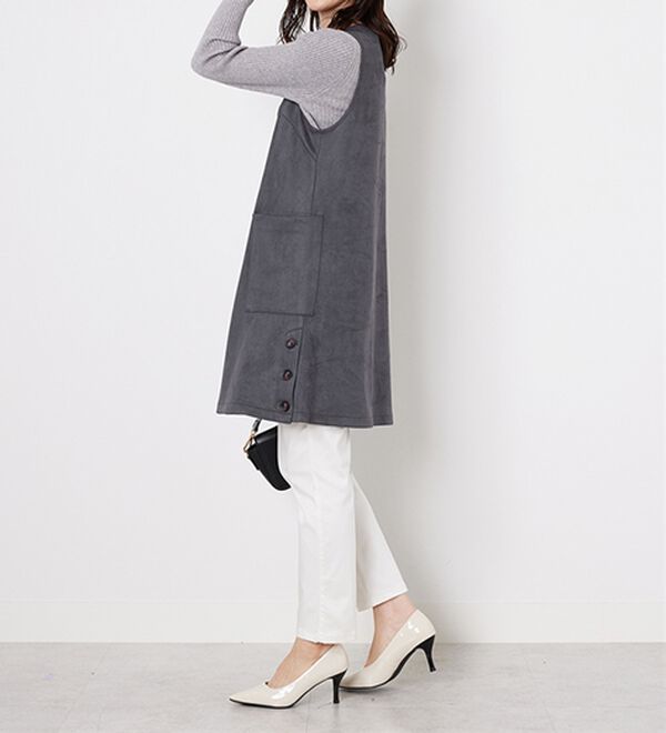 BELLUNA（ベルーナ）の「スエード調サイドボタンジャンパードレス（ジャンパースカート）」｜詳細画像