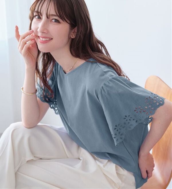 alotta（アロッタ）の「【接触冷感】綿１００％袖レースプルオーバー　さらひやりコットン【イエべ・ブルべ】（カットソー）」｜詳細画像