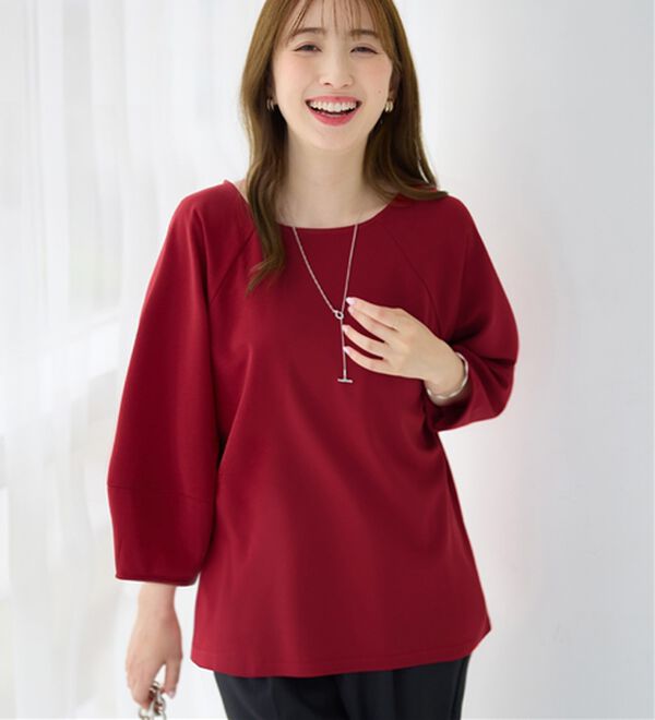 alotta（アロッタ）の「【接触冷感】さらっと上品ランタンスリーブカットソー（カットソー）」｜ワインレッド／７分袖