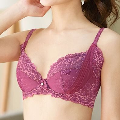 LAVIENNE（ラヴィエンヌ）の「大人上品に着やせブラ（ブラジャー）」